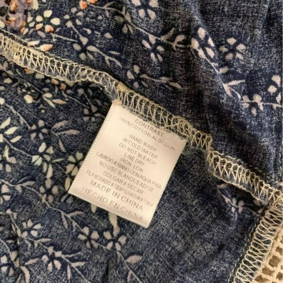 Listicle womens open front floral lightweight top with lace embroidery detail -M - Picture 6 of 10